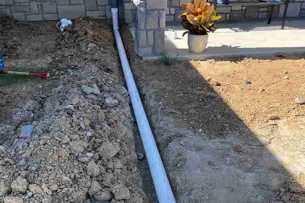 Installations of underground drainage