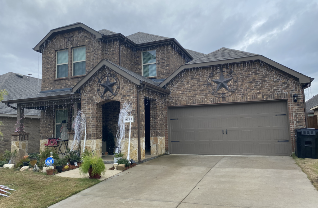 residential gutter installation services in Heartland TX